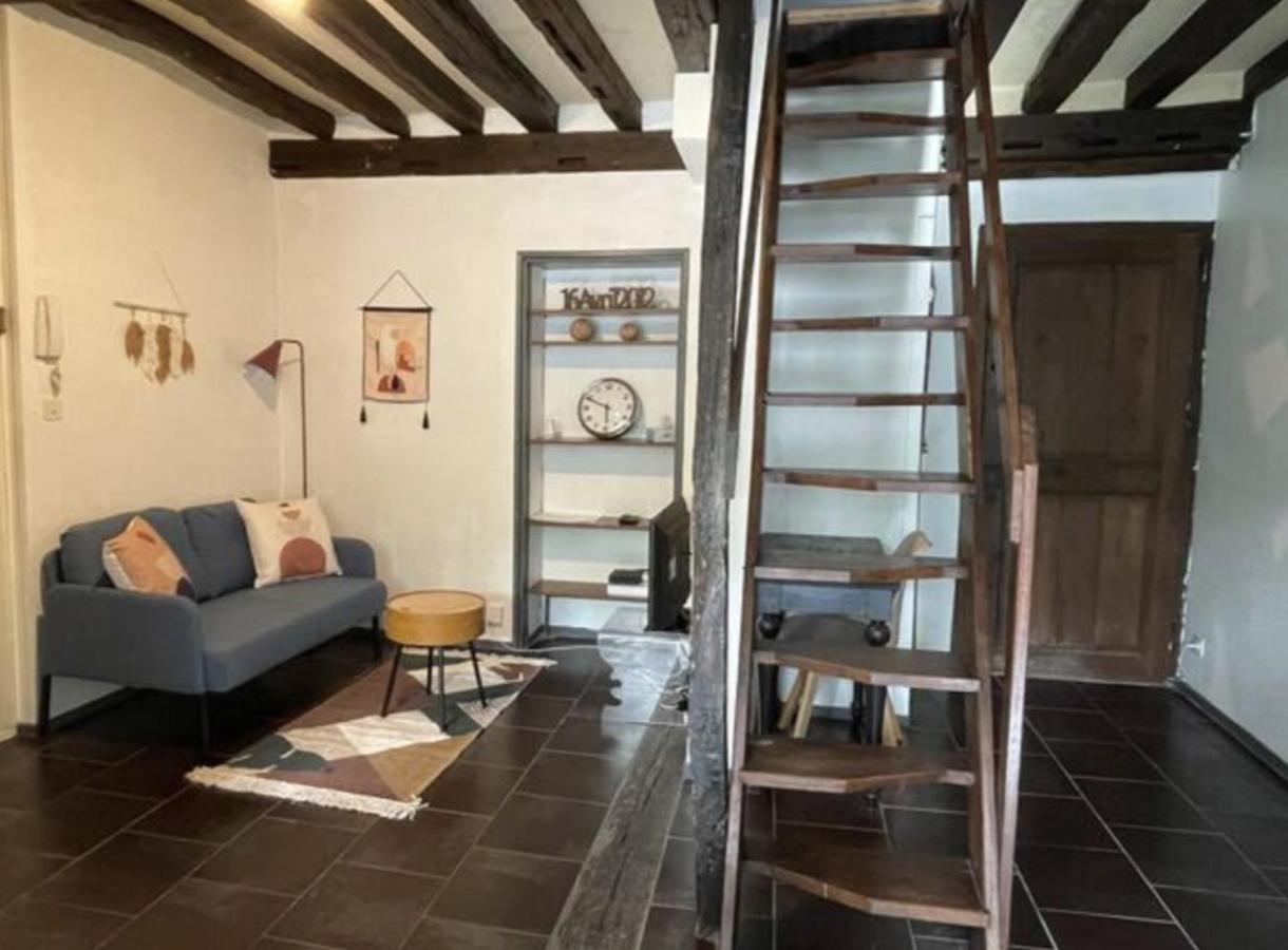 Petit T2 Duplex Centre Orleans Au Calme Apartment Exterior foto